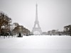 Eiffelova věž v zimě
